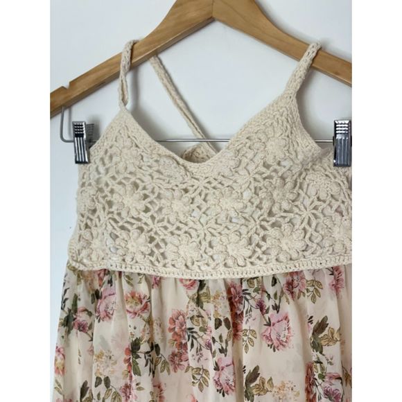LA Hearts Crochet Floral boho neutral beachy Halter Top Size Small a56 - Picture 3 of 11